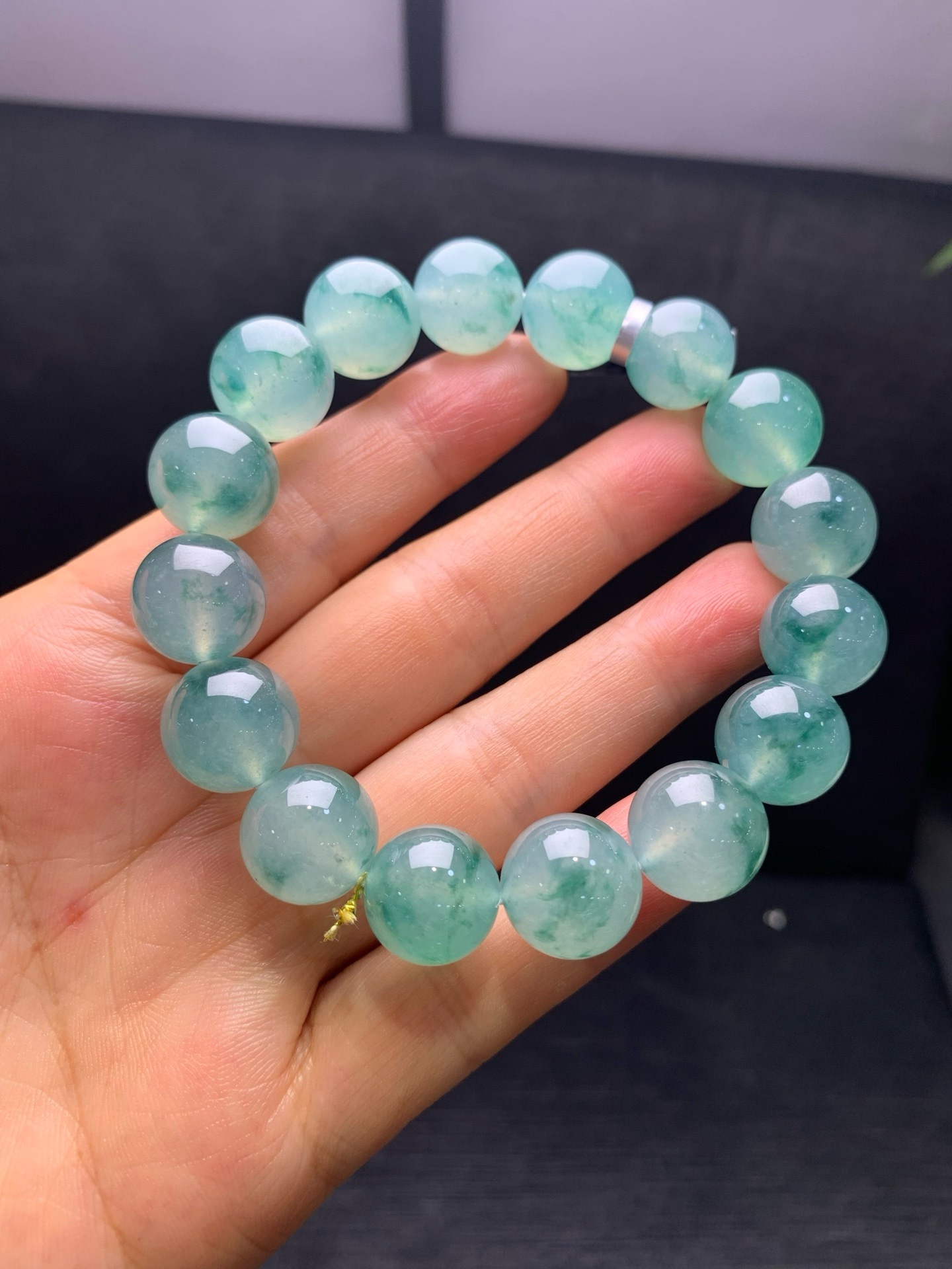 Ice‑type floating flower jadeite bracelet-12.6mm