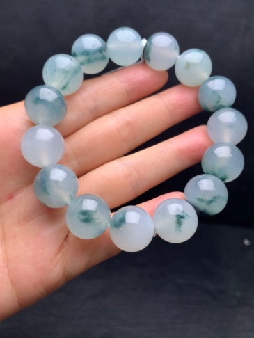 Large‑size icy jadeite bracelet with floating flowers-14.5mm