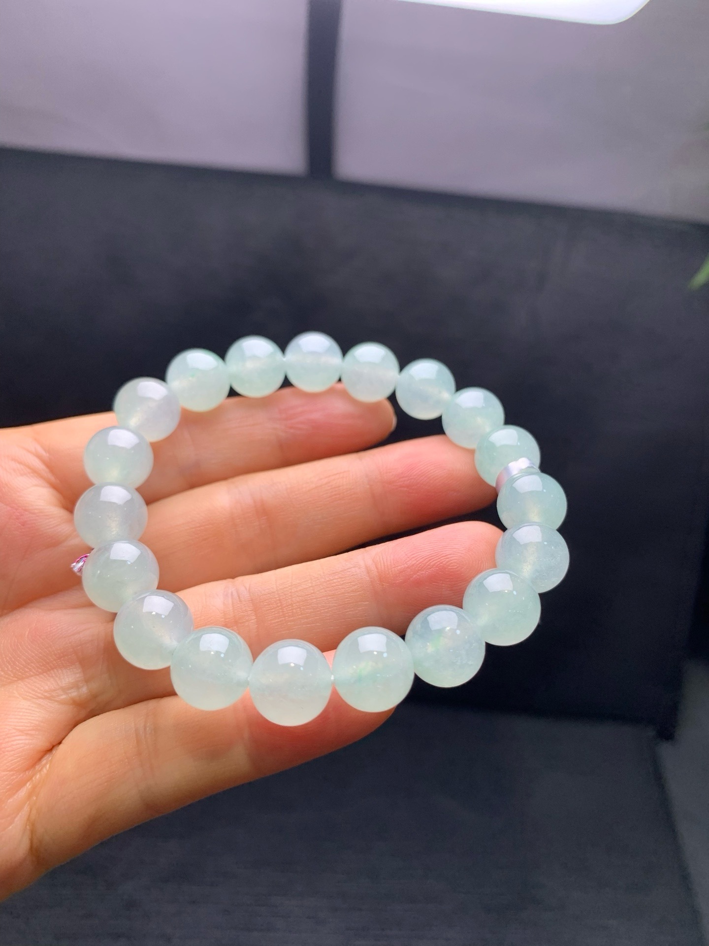 Small icy‑cyan jadeite bead bracelet-10mm