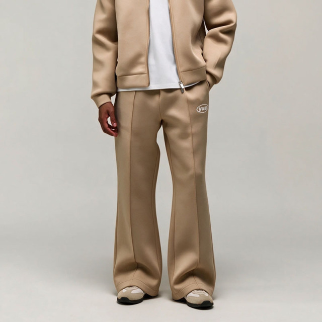 Khaki pants