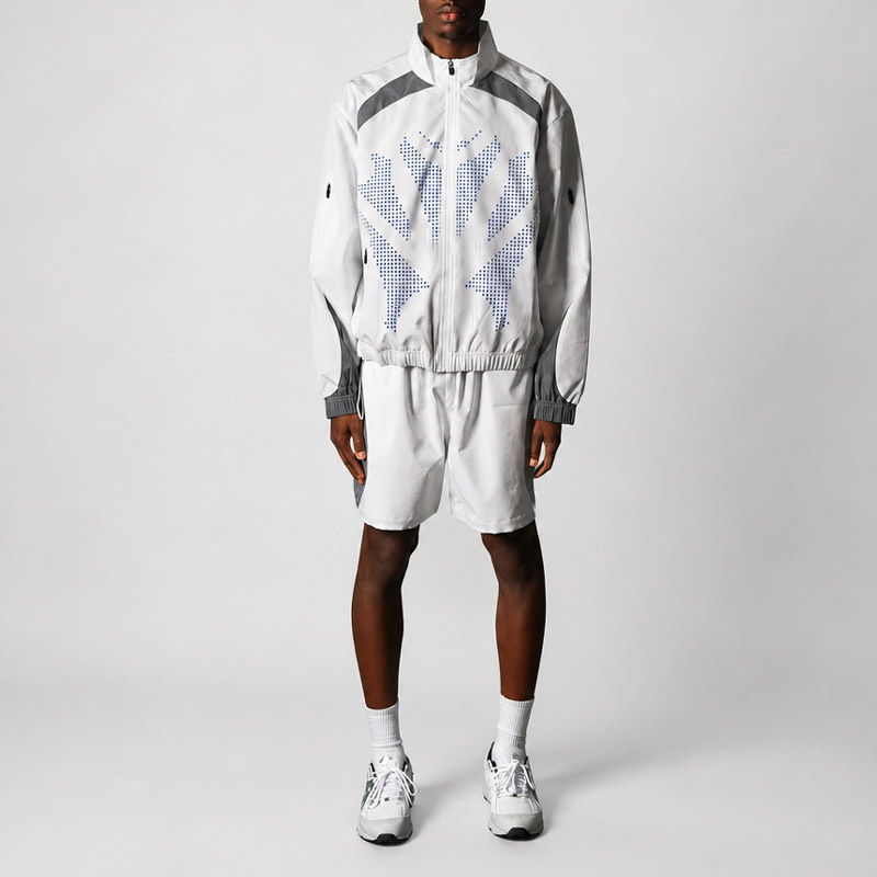 Custom Men Oversized Windbreaker Short Set 220GSM Woven Fabric Windproof Waterproof Laser Perforated Street Functional Tracksuit