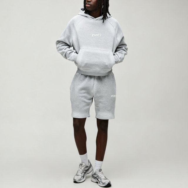 Custom Winter Spray Puff Print Heather Grey Boxy Cropped Hoodie Knee Length Shorts 2 Pieces Cotton Streetwear Men's Fleece