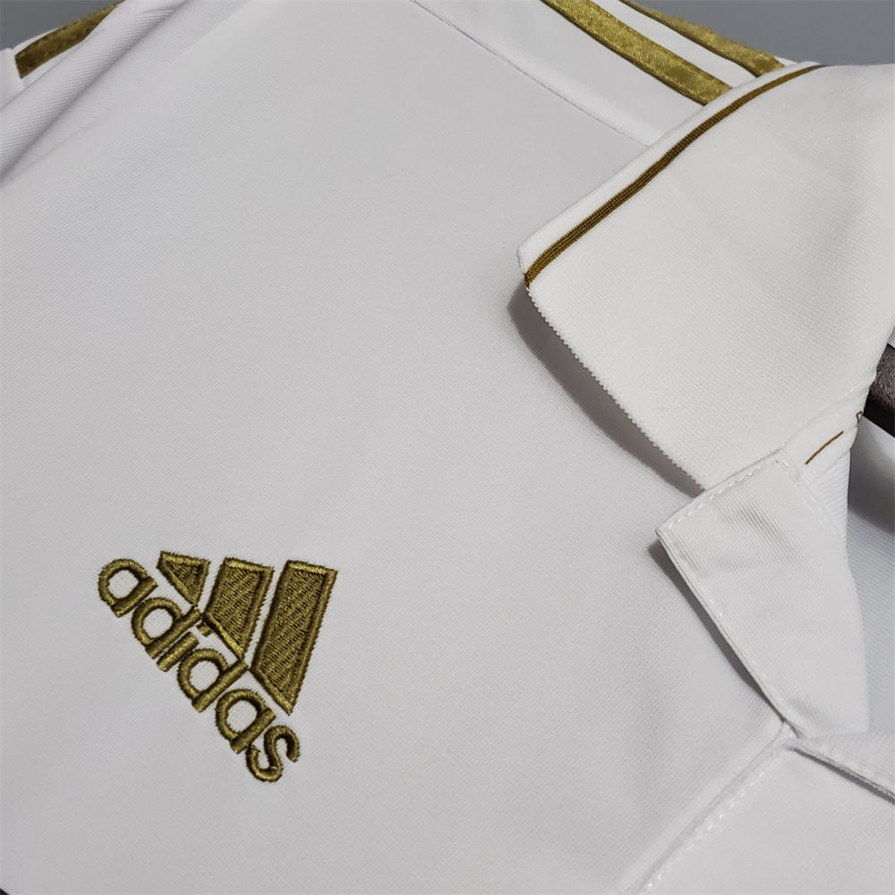 Real Madrid Retro 11/12 home jersey Fan Version