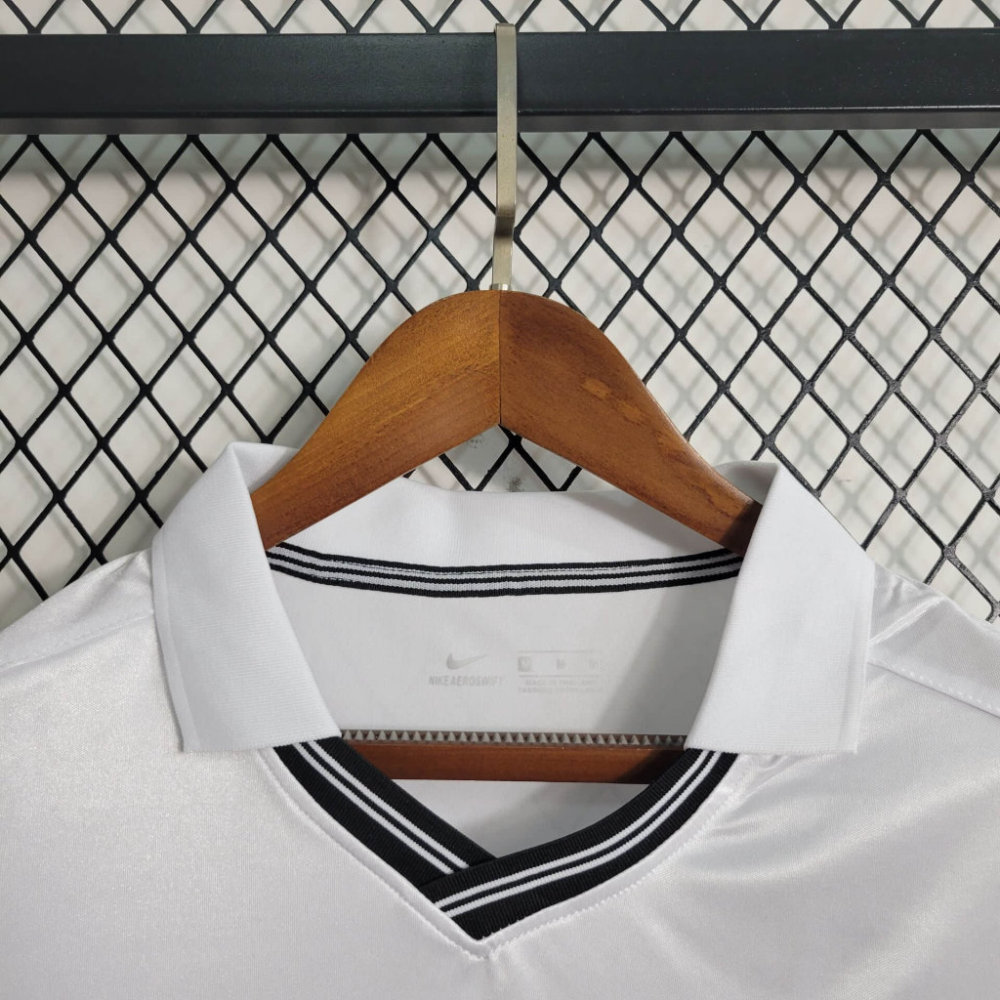 Retro Valencia 00/01 Home jersey Fan Version