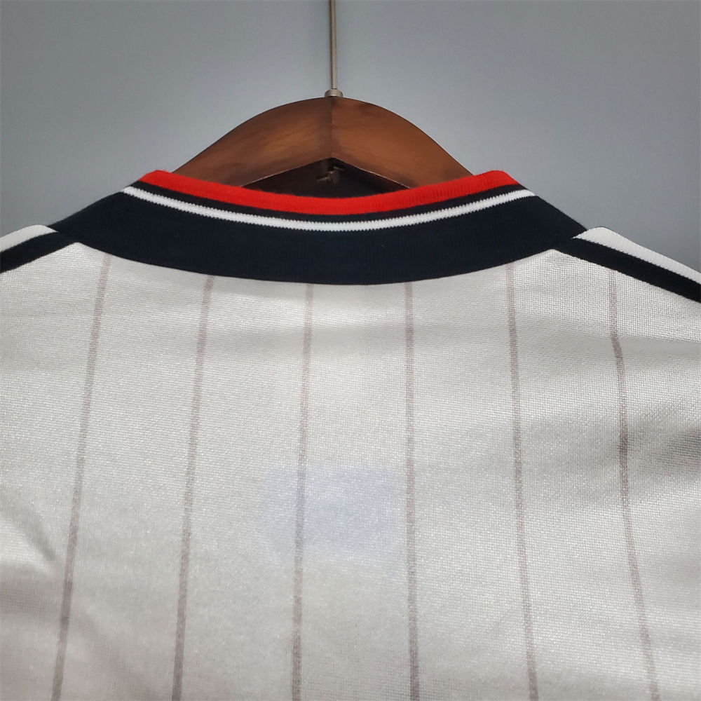 Retro Manchester United 1983 away jersey Fan Version