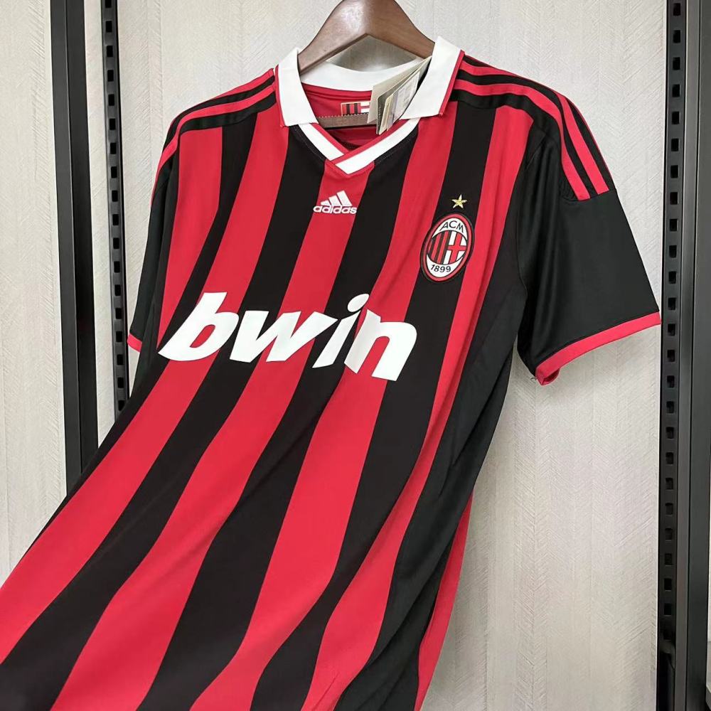 Retro AC Milan 09/10 Home jersey Fan Version