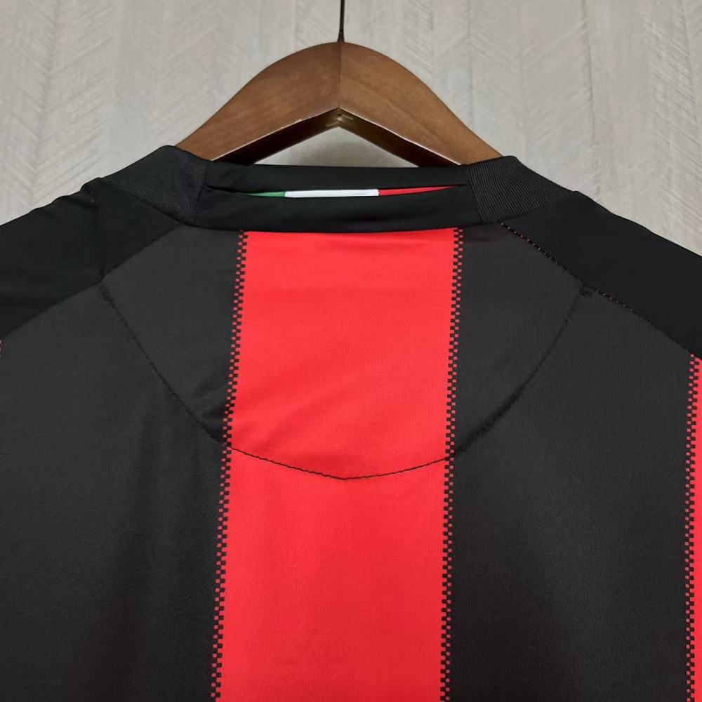 Retro AC Milan 10/11 Long Sleeve Home jersey Fan Version