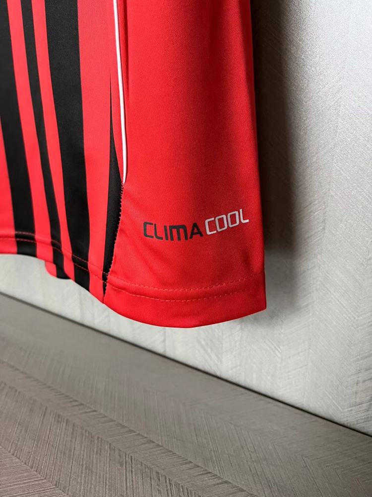 Retro AC Milan 11/12 Home jersey Fan Version