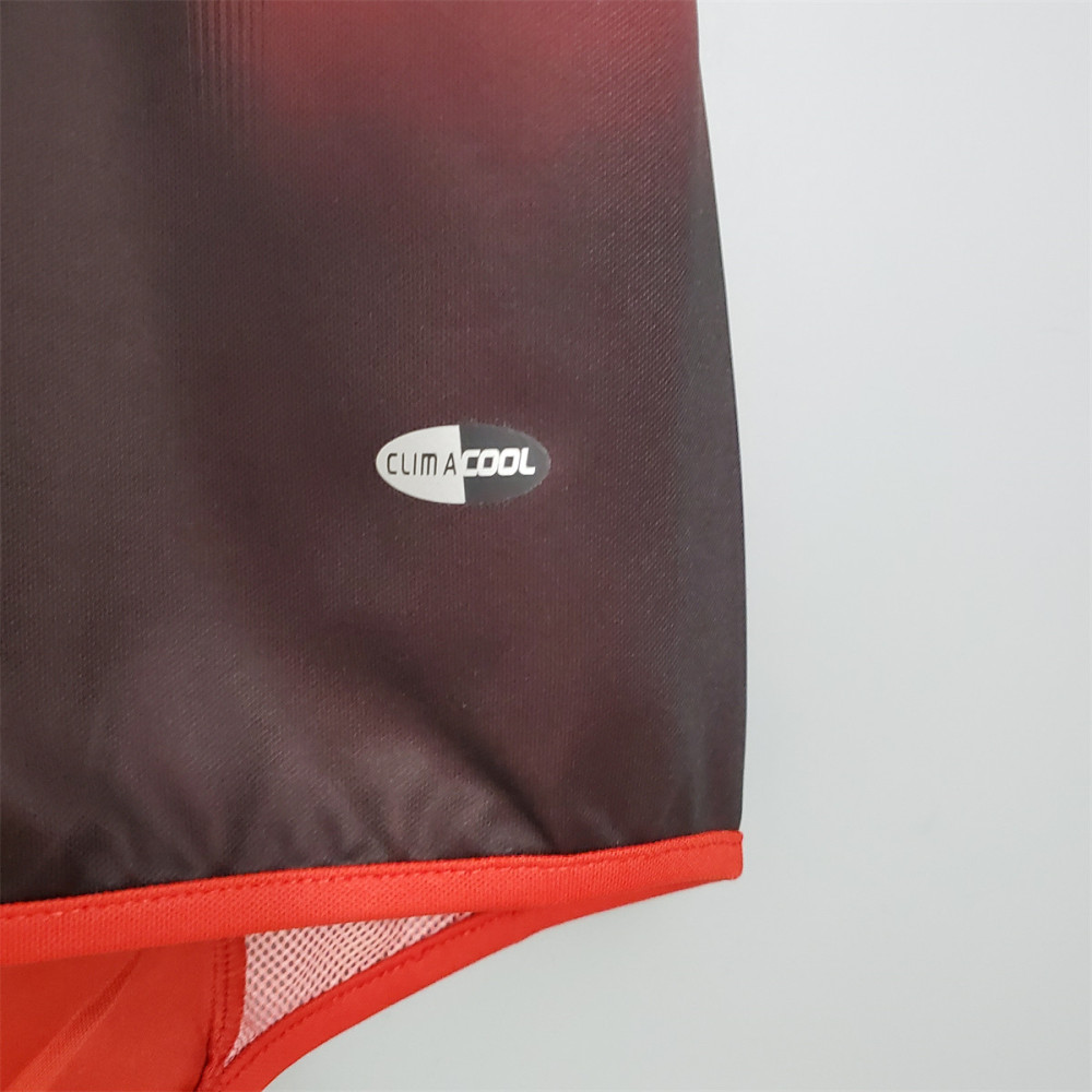 Retro AC Milan 04/05 Home jersey Fan Version