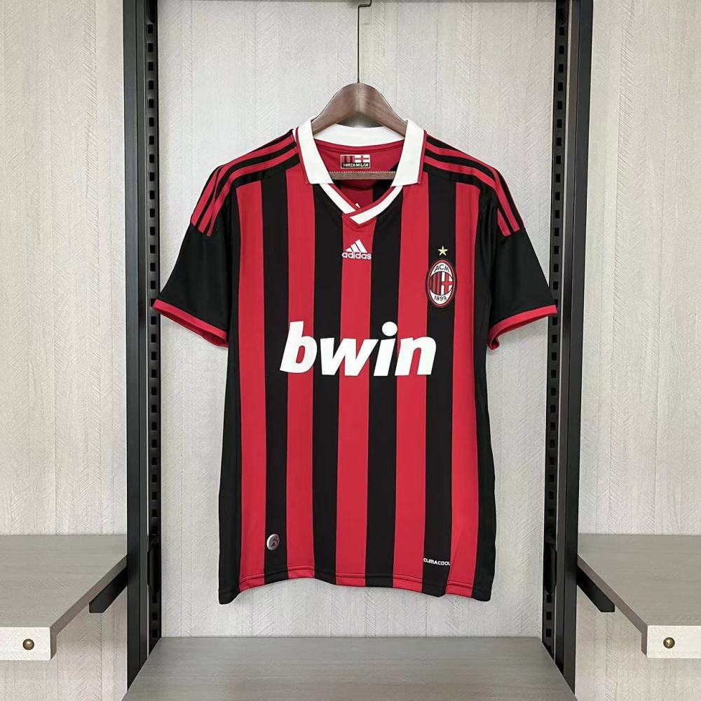 Retro AC Milan 09/10 Home jersey Fan Version