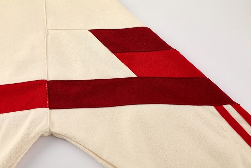 2024 Bayern Munich Beige Hoodie Jacket Kit Set Football Team Shirt Sports Fashion