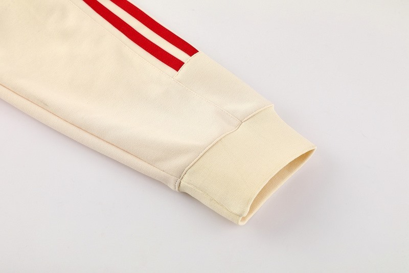 2024 Bayern Munich Beige Hoodie Jacket Kit Set Football Team Shirt Sports Fashion