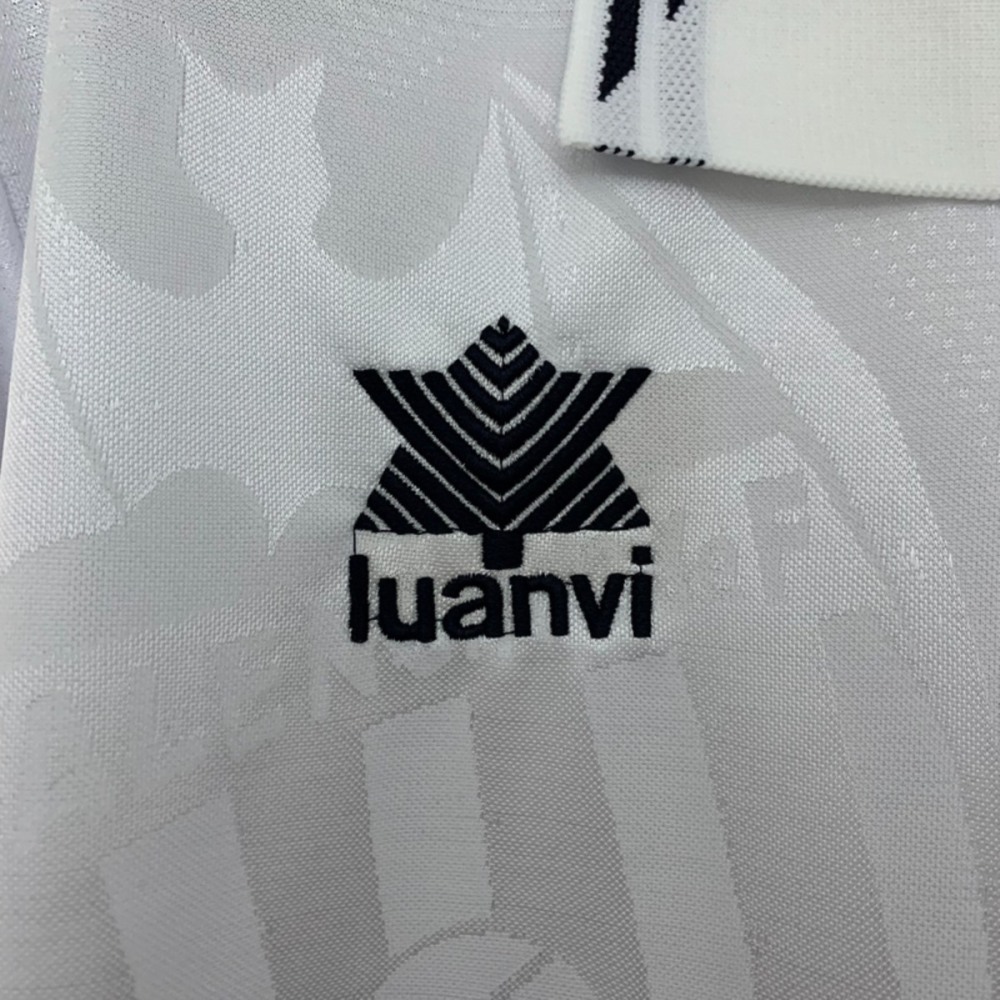 Retro Valencia 99/00 Home jersey Fan Version