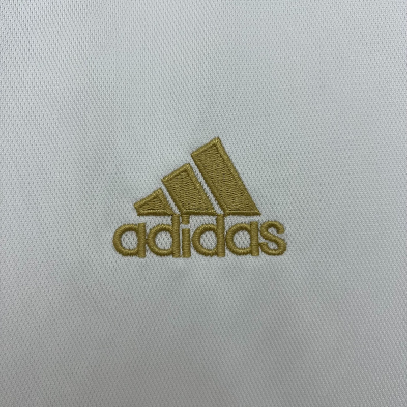Retro Valencia 18/19 Home  jersey Fan Version