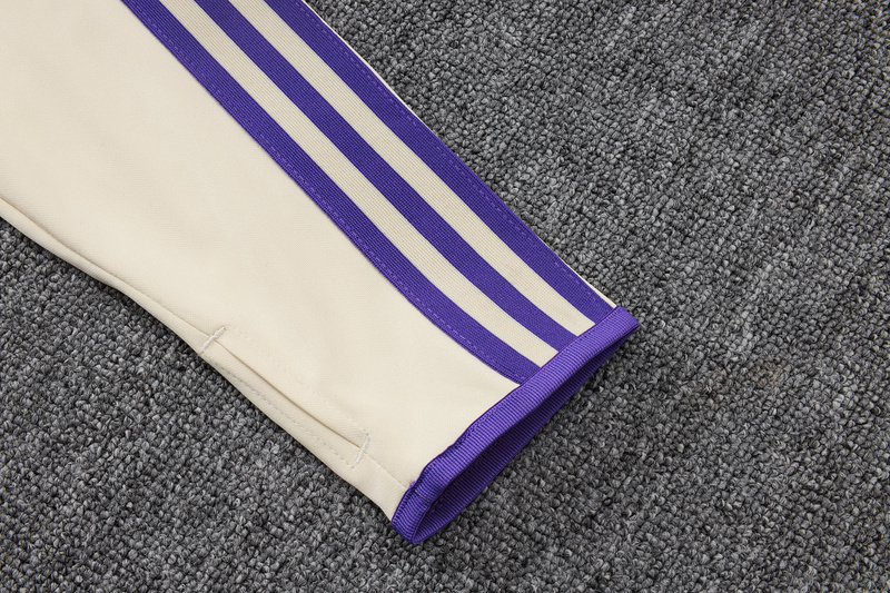202526 Real Madrid Apricot Long-sleeved half-pull training kit Football team kit