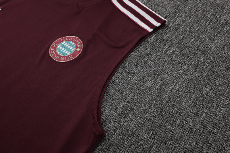2025/26 Bayern Munich maroon Training Set Shirt and Shorts