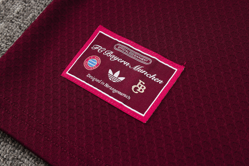 2025/26 Bayern Munich maroon Training Set Shirt and Shorts