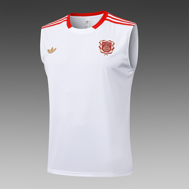 2025/26 Bayern Munich White Training Set Shirt and Shorts
