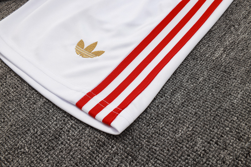 2025/26 Bayern Munich White Training Set Shirt and Shorts