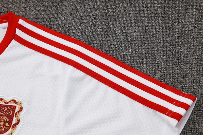 2025/26 Bayern Munich White Training Set Shirt and Shorts