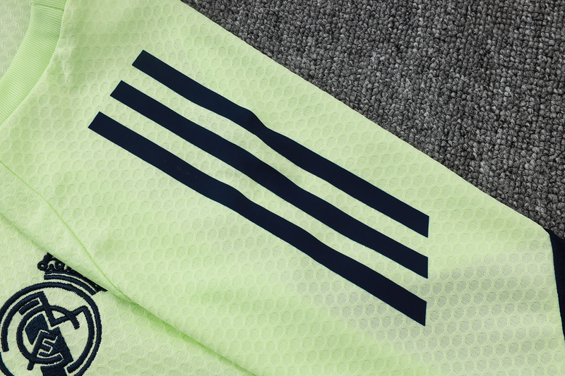 2025/26 Real Madrid Light green Training Set Shirt and Shorts