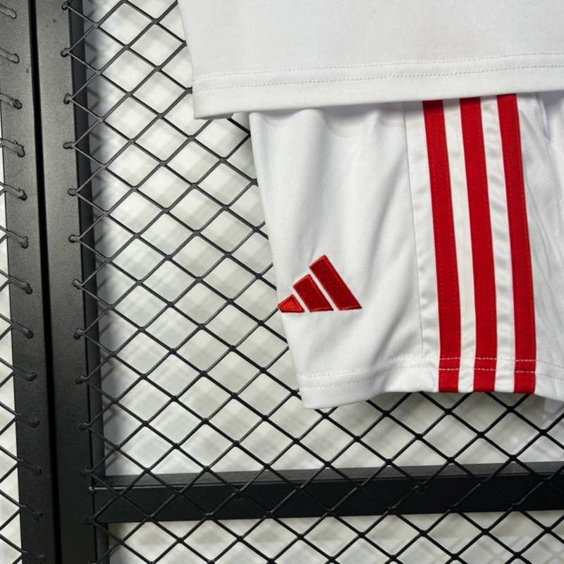 2025/26 Benfica Away jersey kids Kits size: 16-28