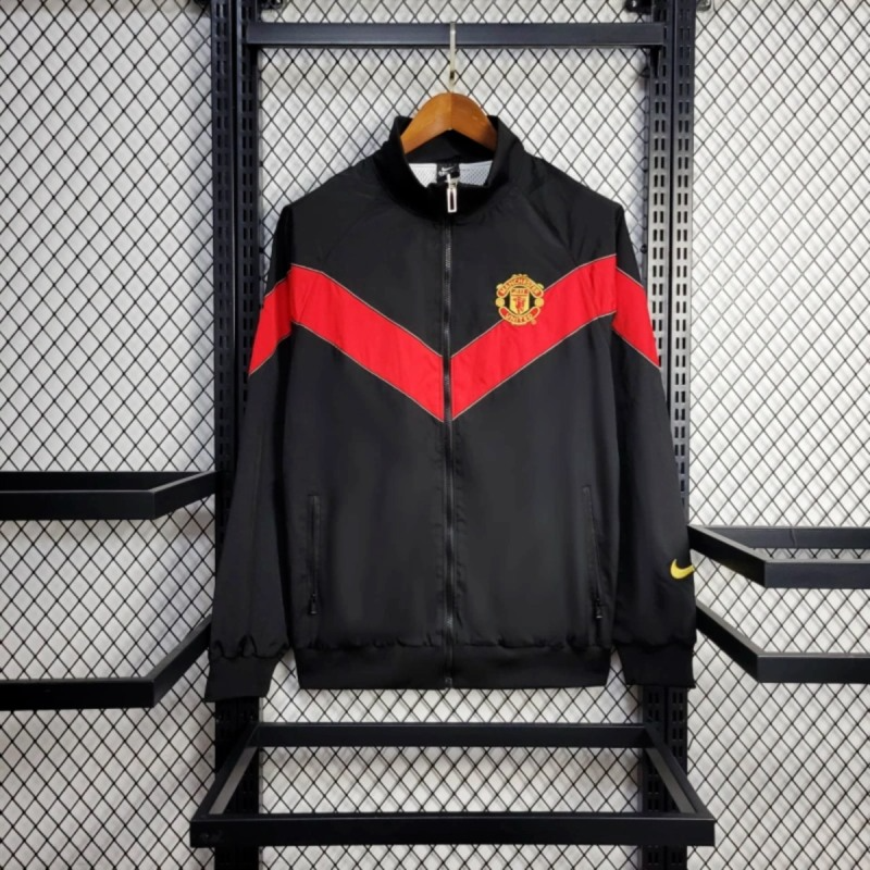 2025 Manchester United Black White Windbreaker Sport Unifom jersey Sport Unifom