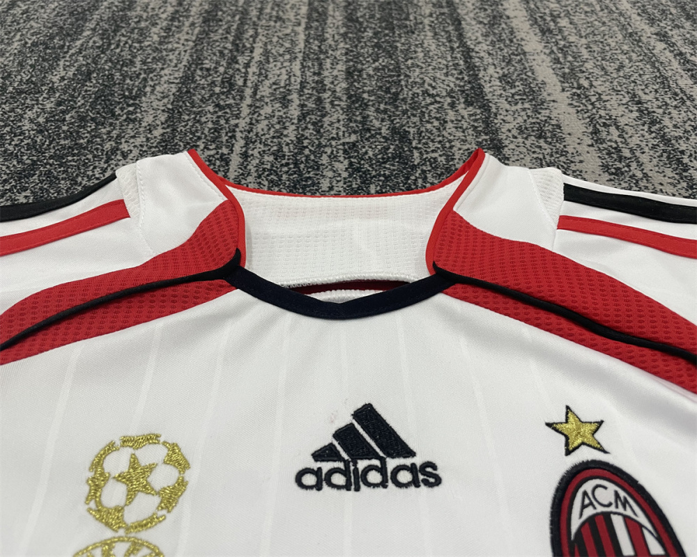 Retro AC Milan 2006/07 Away jersey Kid Kits Size 16-28