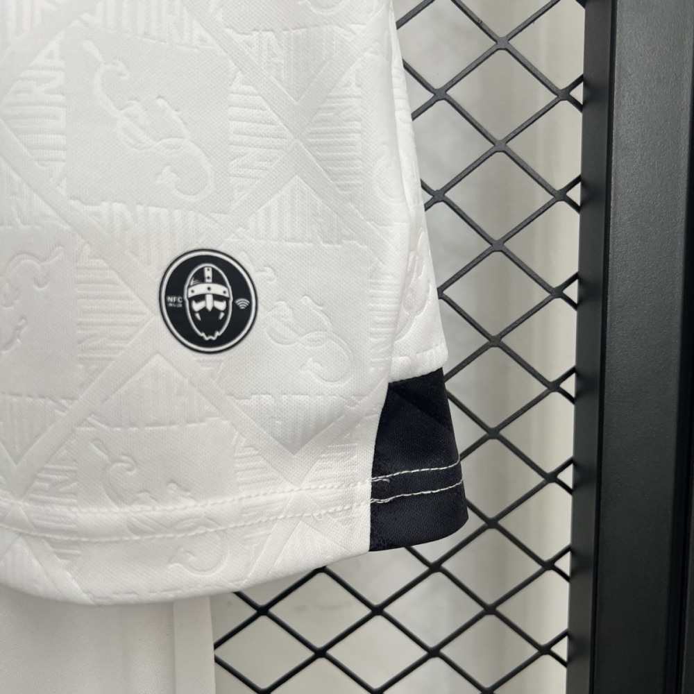 2025/26 Vitoria Guimaraes Home jersey kids Kits 16-28