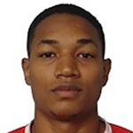 #77 Fernandinho