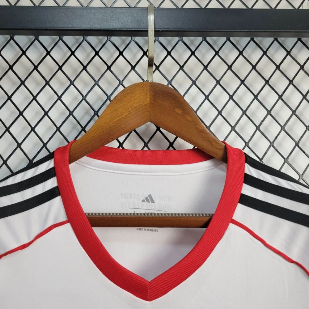 2025/26 Frankfurt Away Jersey Fan Version