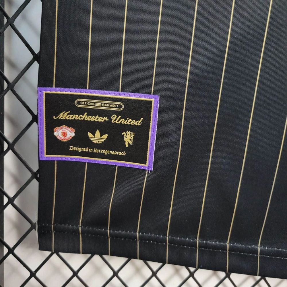 2025/26 Manchester United Casual Balck jersey Fan version