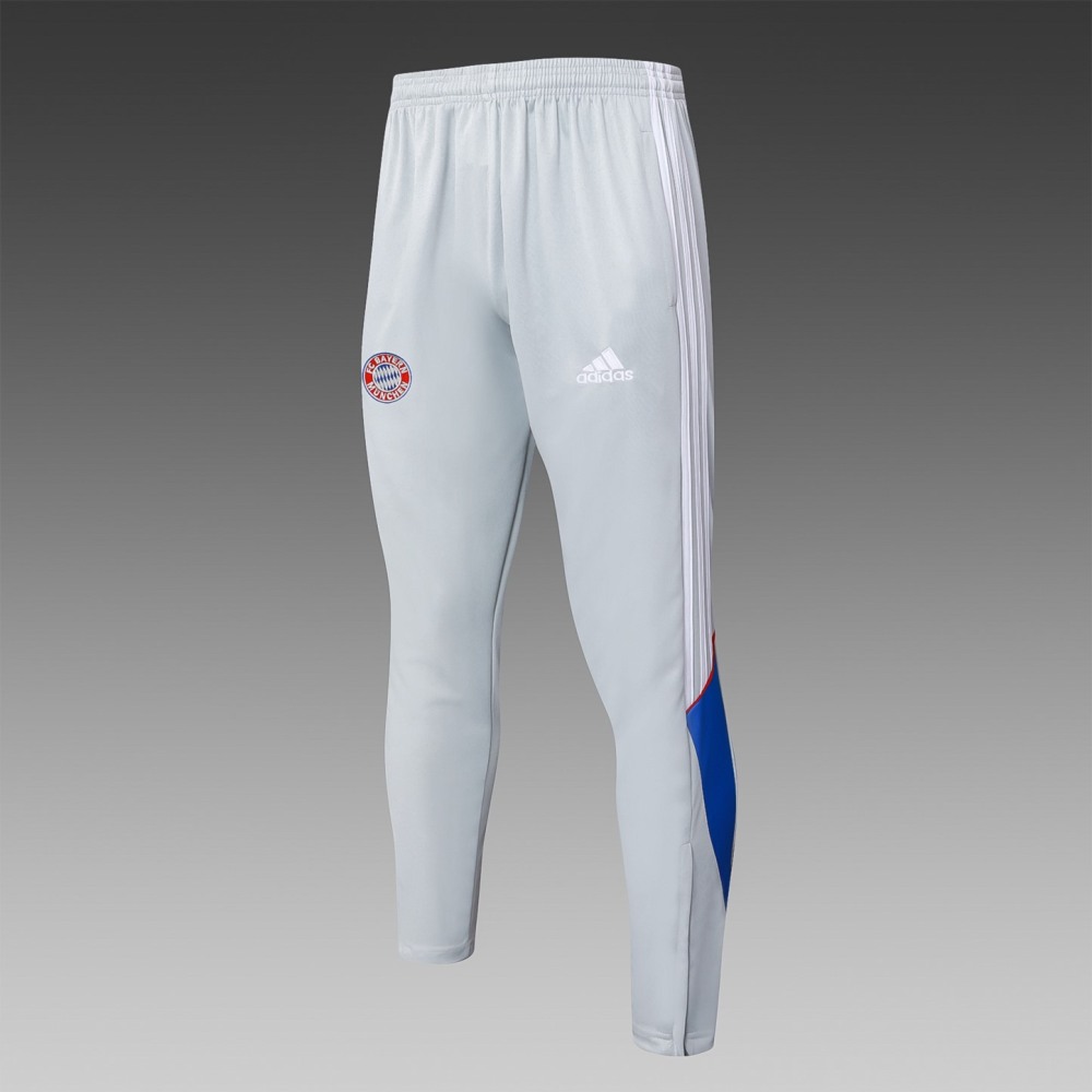 202526 Bayern Munich white-blue Long-sleeved half-pull training kit Football team kit