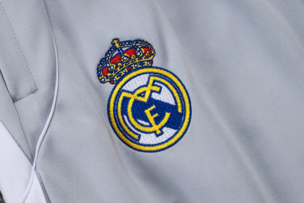 202526 Real Madrid off-white gray Long-sleeved half-pull training kit Football team kit