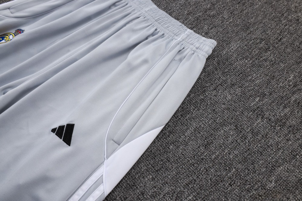 202526 Real Madrid off-white gray Long-sleeved half-pull training kit Football team kit