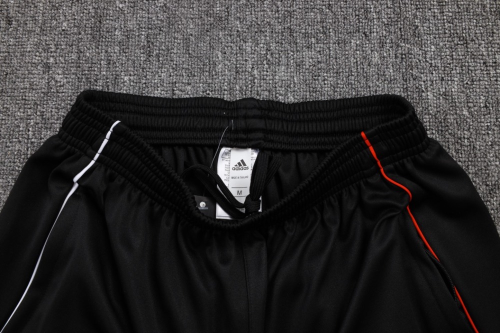 202526 Ajax white-black Long-sleeved half-pull training kit Football team kit