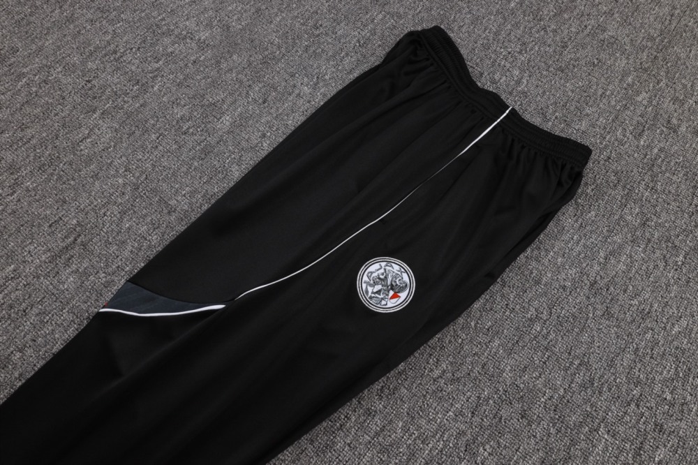 202526 Ajax white-black Long-sleeved half-pull training kit Football team kit