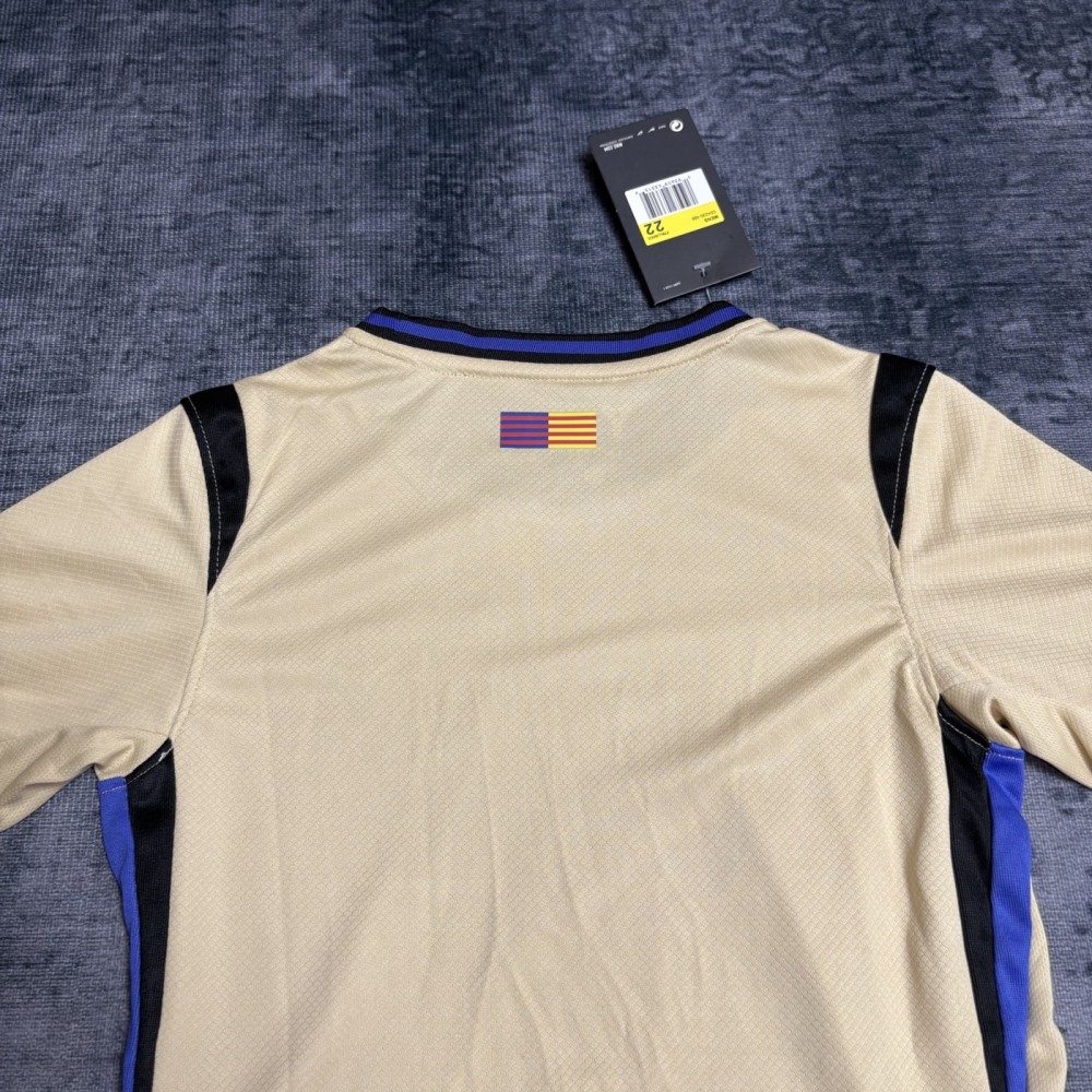 2025/26 Barcelona Away jersey kids Kits size: 16-28