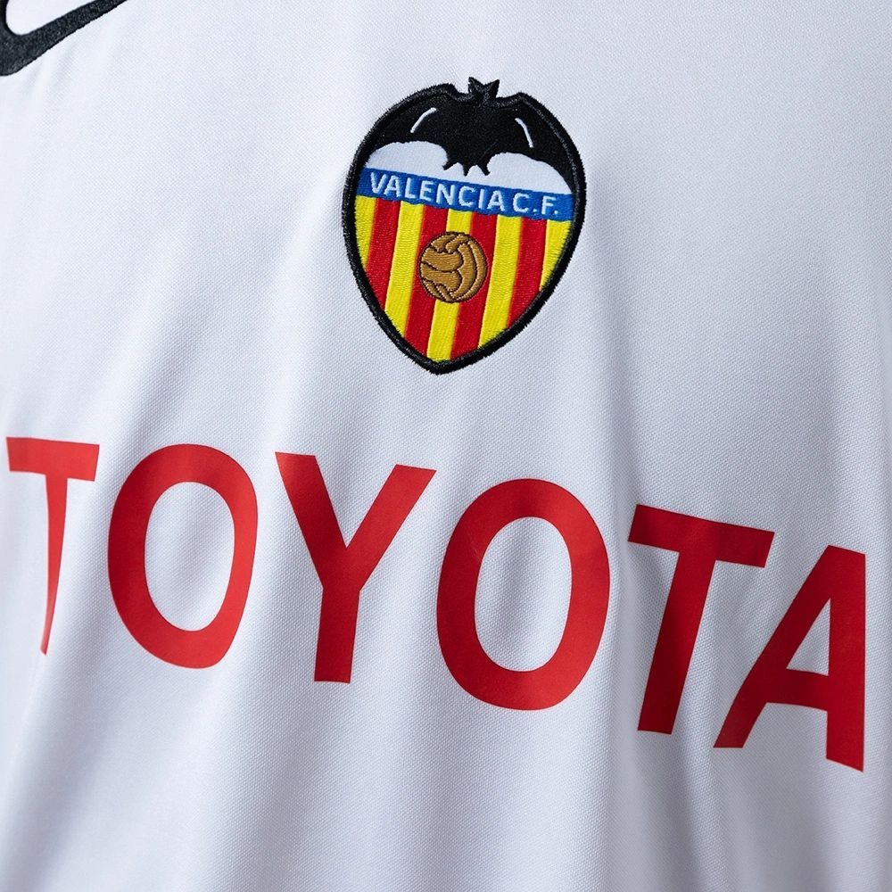 Retro Valencia 04/05 Home jersey Fan Version