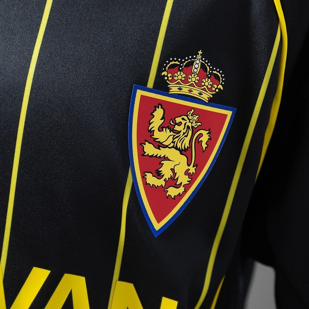 2025/26 Real Zaragoza Away jersey Kid Kits Size 16-28