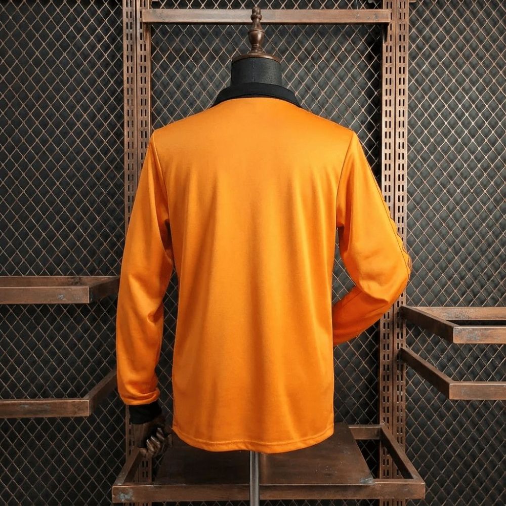 Retro Wolves 1980/81 Home jersey Long Sleeve Fan Version