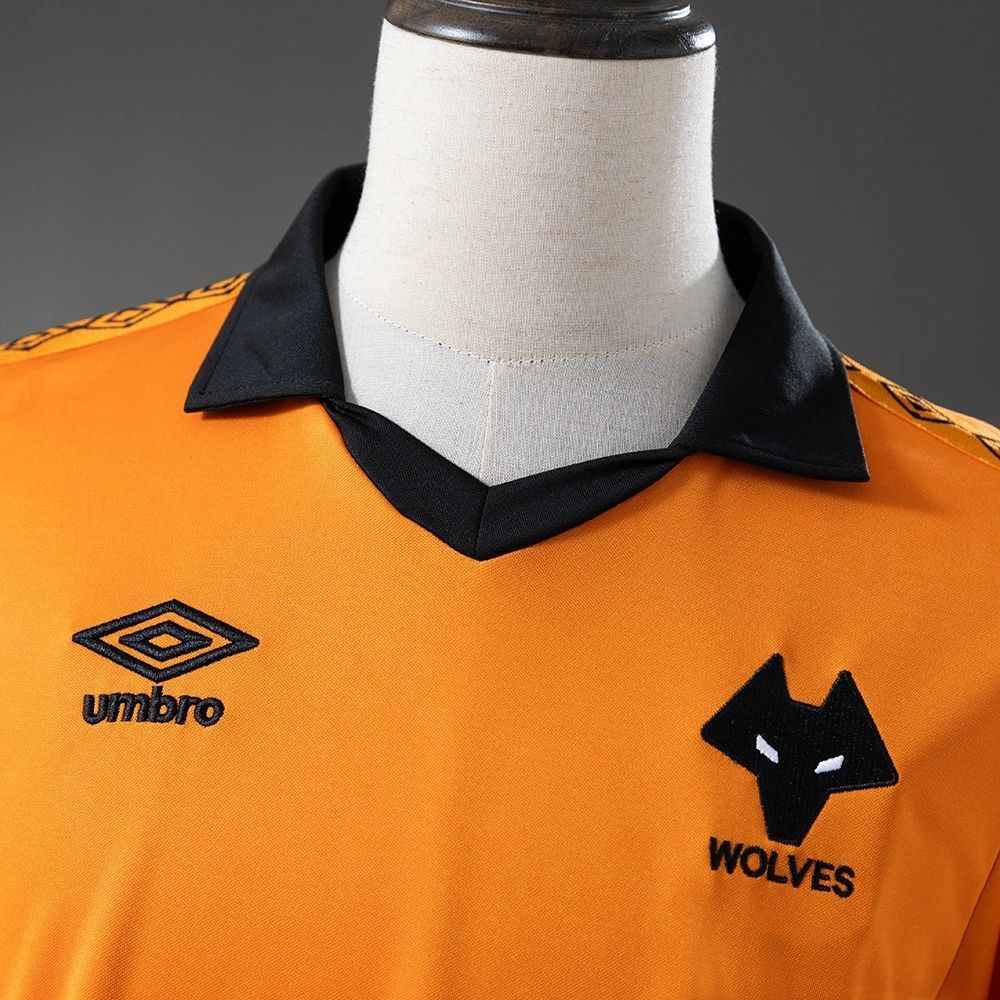 Retro Wolves 1980/81 Home jersey Long Sleeve Fan Version