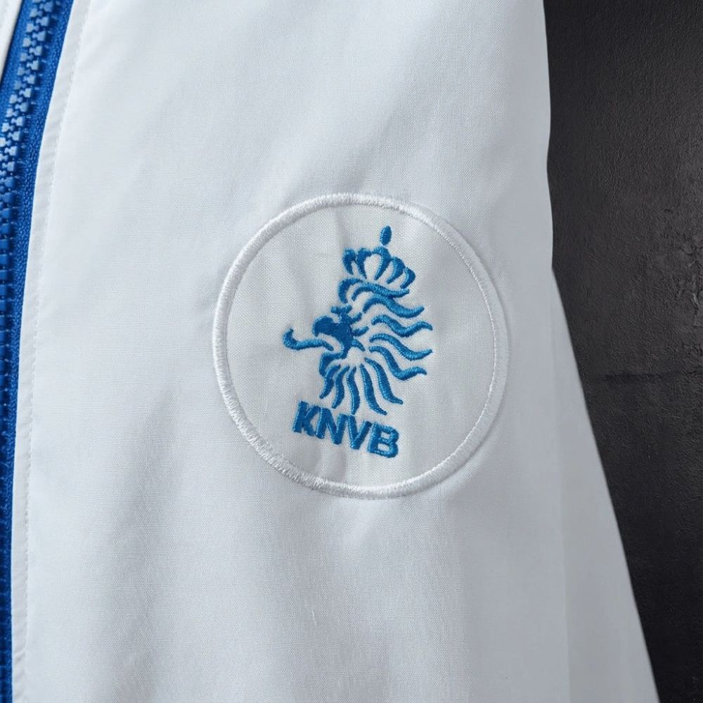 2010 Vintage Style Netherlands White Windbreaker Sport Unifom