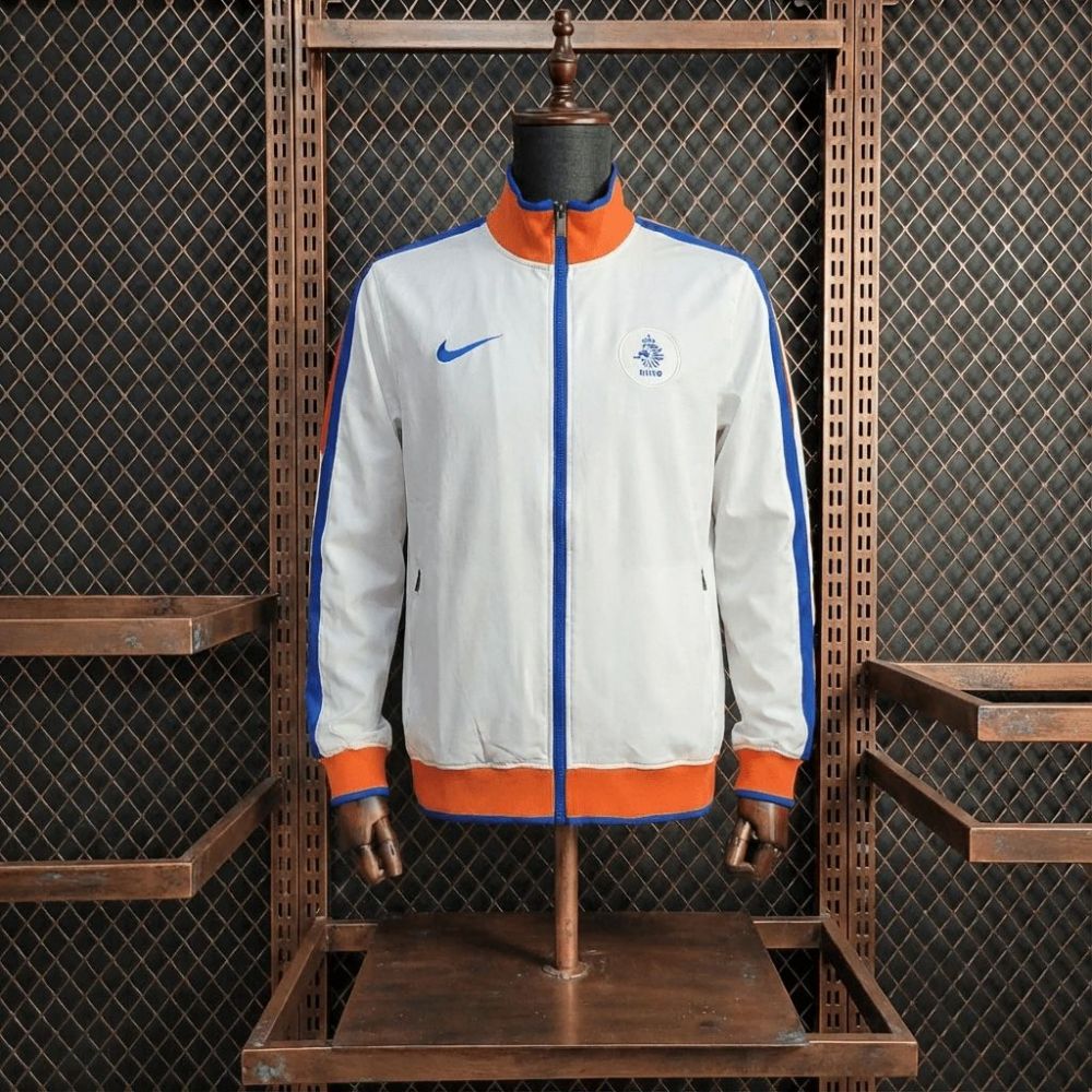 2010 Vintage Style Netherlands White Windbreaker Sport Unifom