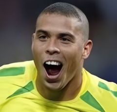 #9 Ronaldo