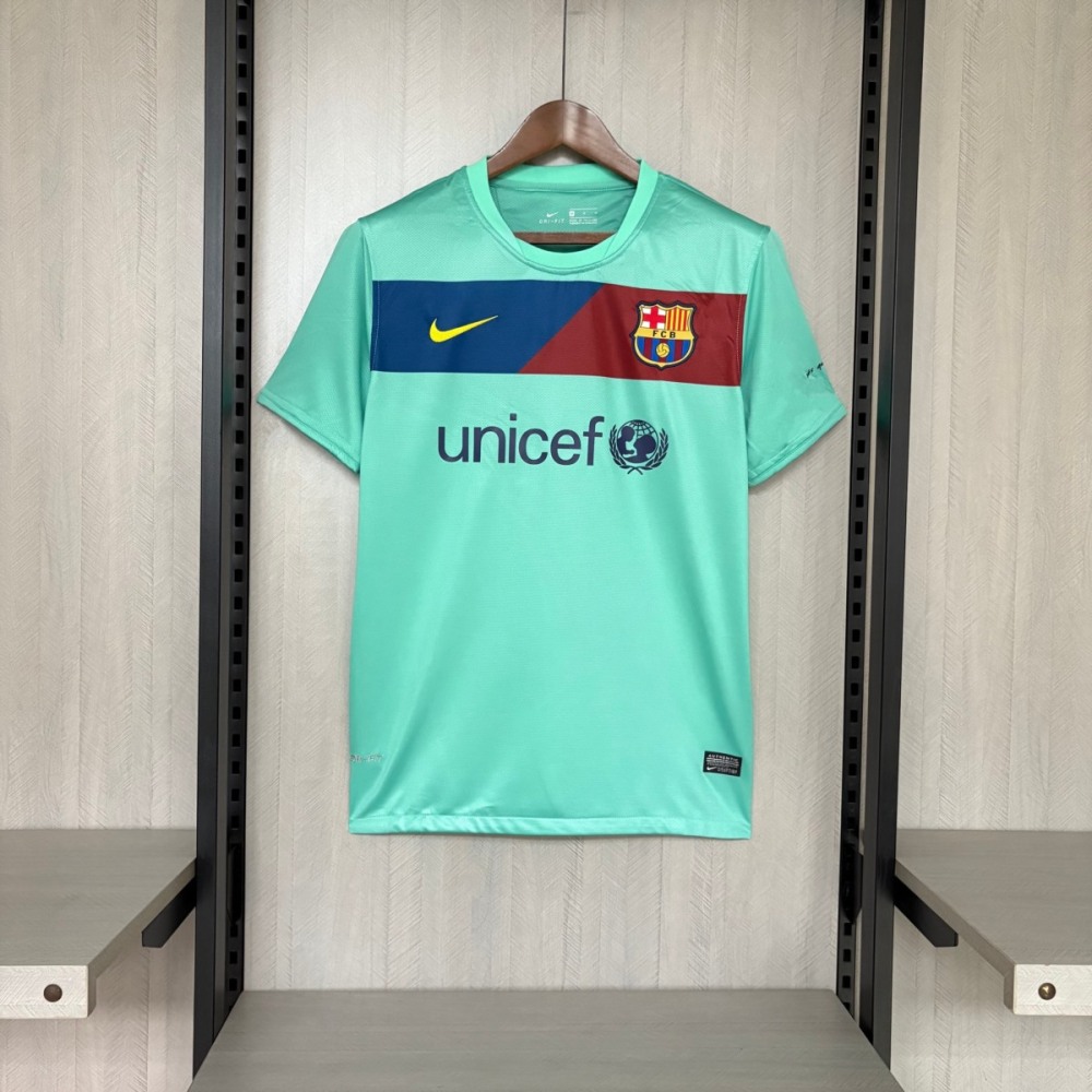 Retro Barcelona 10/11 away jersey Fan Version