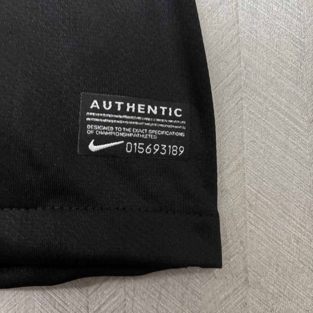 Retro Barcelona 11/12 Black Away jersey Fan Version