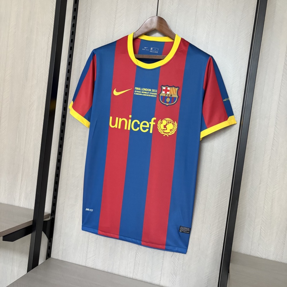 Retro Barcelona 10/11 home jersey Fan Version