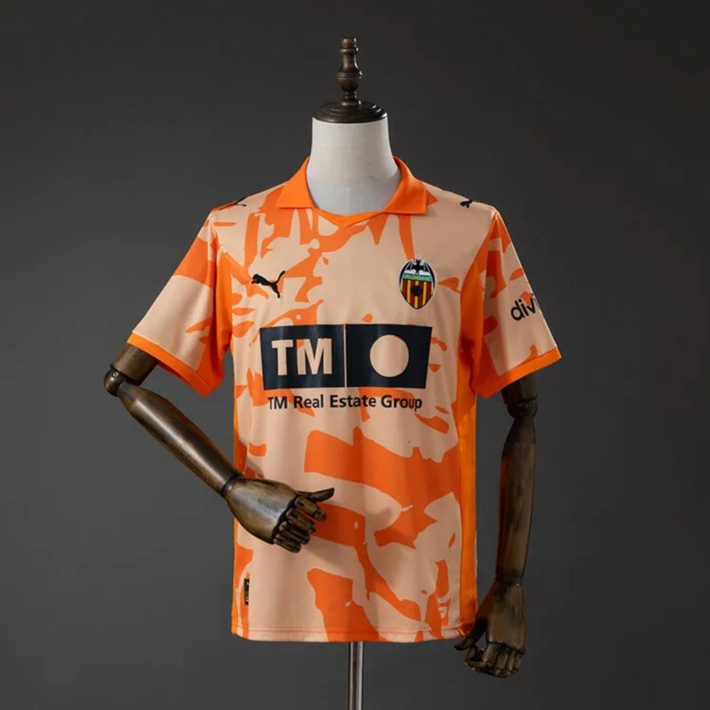 2025/26 Valencia CF Vintage Style Jjersey Fan version