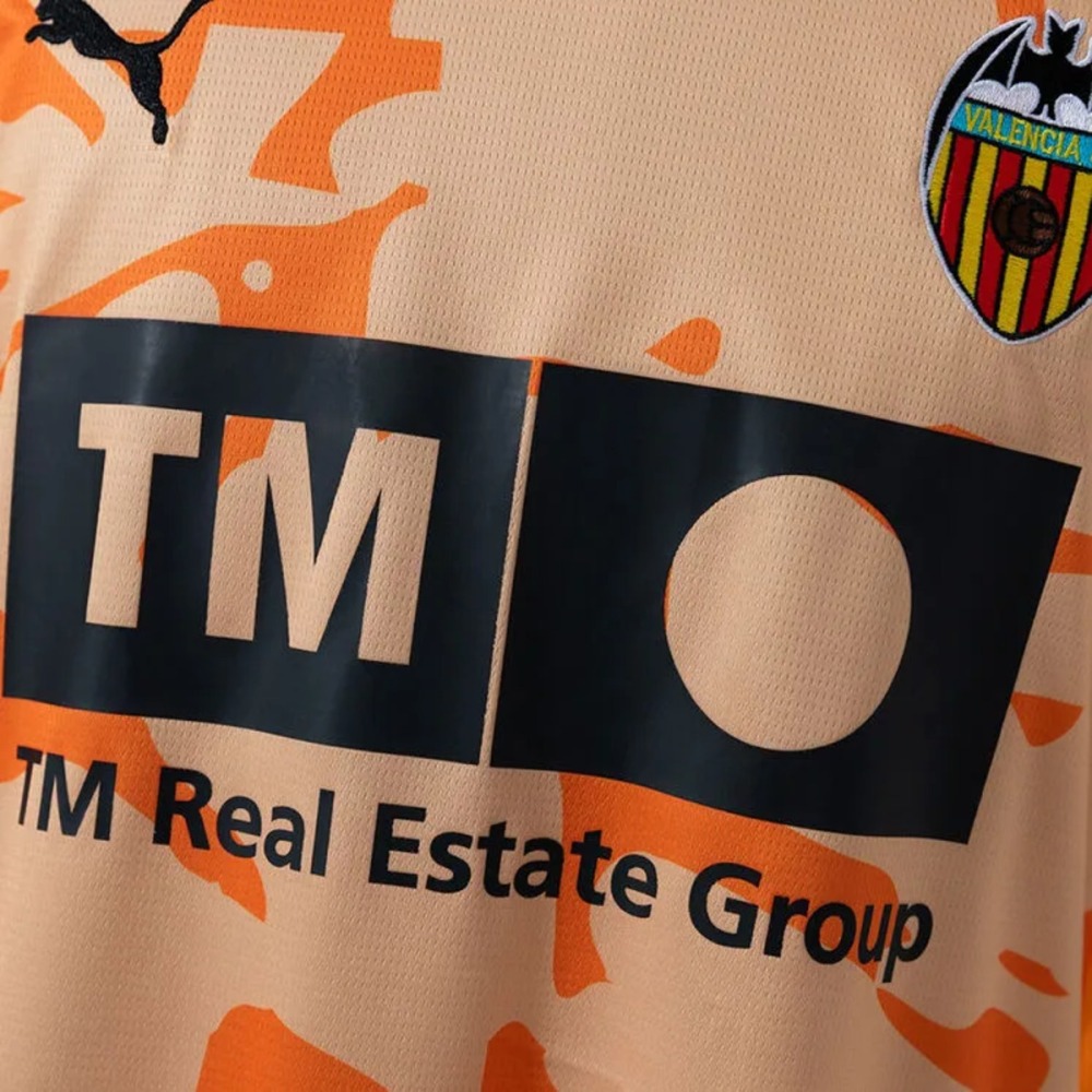 2025/26 Valencia CF Vintage Style Jjersey Fan version